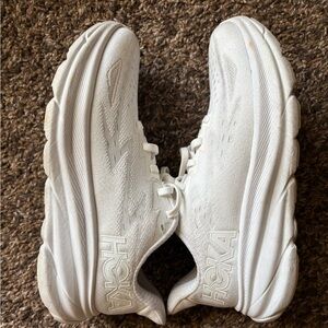 Hoka Clifton 9.   Size 6.5